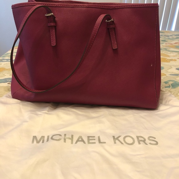 Michaels Kors tote - Picture 6 of 6